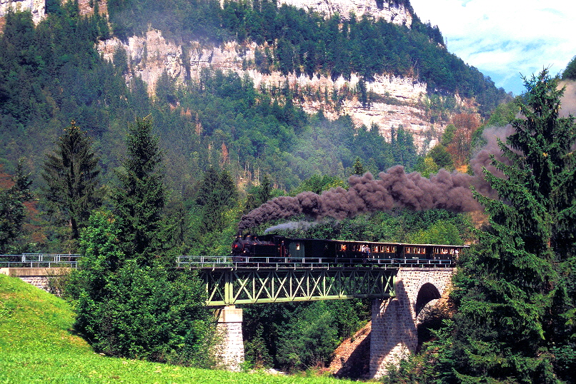 a_k-BWB002_Sporenegg_Brucke_zwischen_Schwarzenberg_und_Reuthe_19