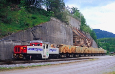 004. WB Werk in Wachtl i. Tirol 06.06.2005 foto herbert rubarth www.alpenbahnen.net