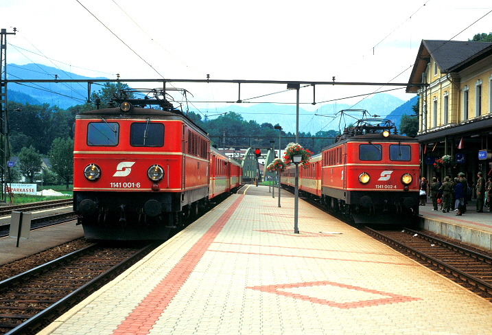 k-013 1141.001 & 002 Bf. Bad Ischl 24.07.1989 foto herbert rubarth