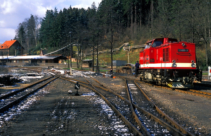 k-015 beim Umsetzen in Alexisbad 18.04.1991 hr