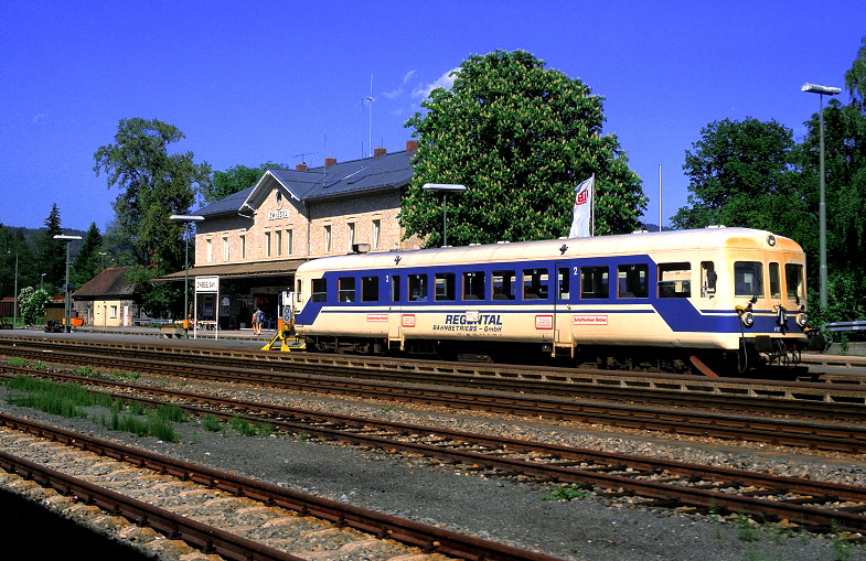 k-023 Esslinger VT 07 der Regetalbahn Betriebsgesell. Bf. Zwiesel 26.05.1996 foto herbert rubarth