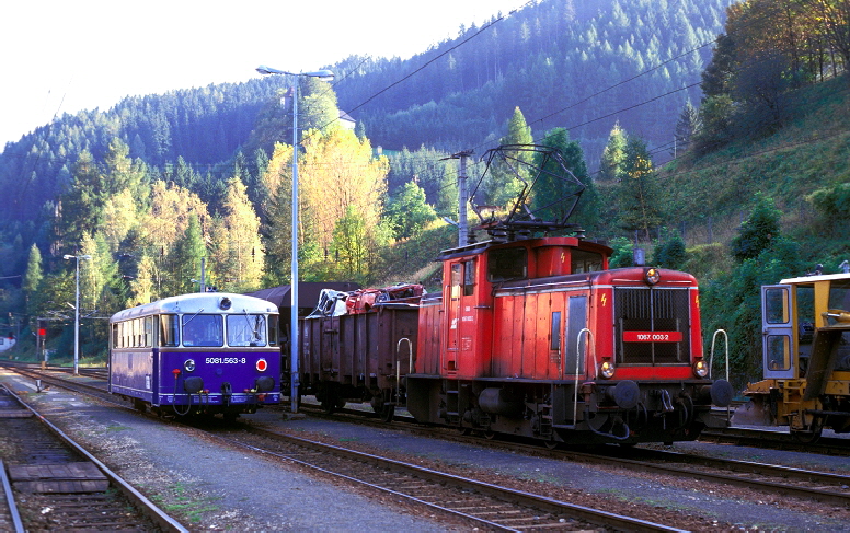 k-034 Erzbergbahn Bf. Eisenerz 08.10.1990 foto christoph weinkopf slg. hr