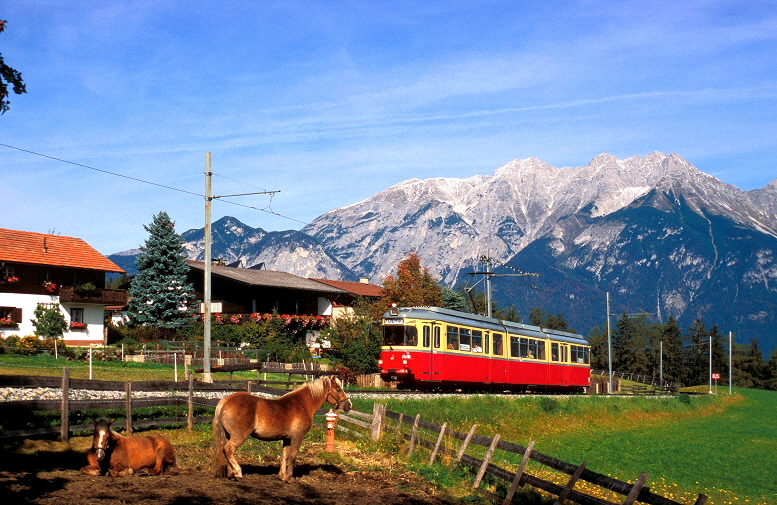 k-201_Stubaitalbahn_bei_Raitis_01.10