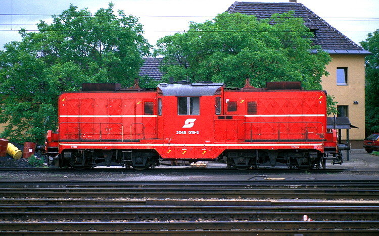 k-2045.019 Zf. Krems 11.06.1990 foto gustav stehno