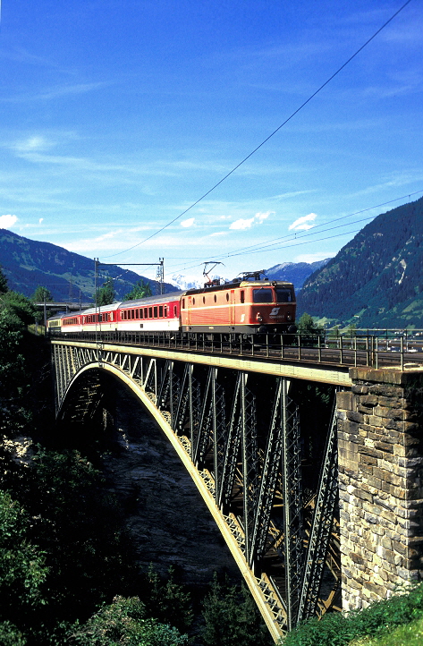 k-003 BB 1044.029-5 Angerschluchtbrcke 19.06.1993 foto johannes schmoll