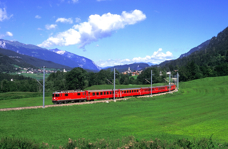 k-006 RhB bei Valendas- Sagogn 27.07.2002 hr