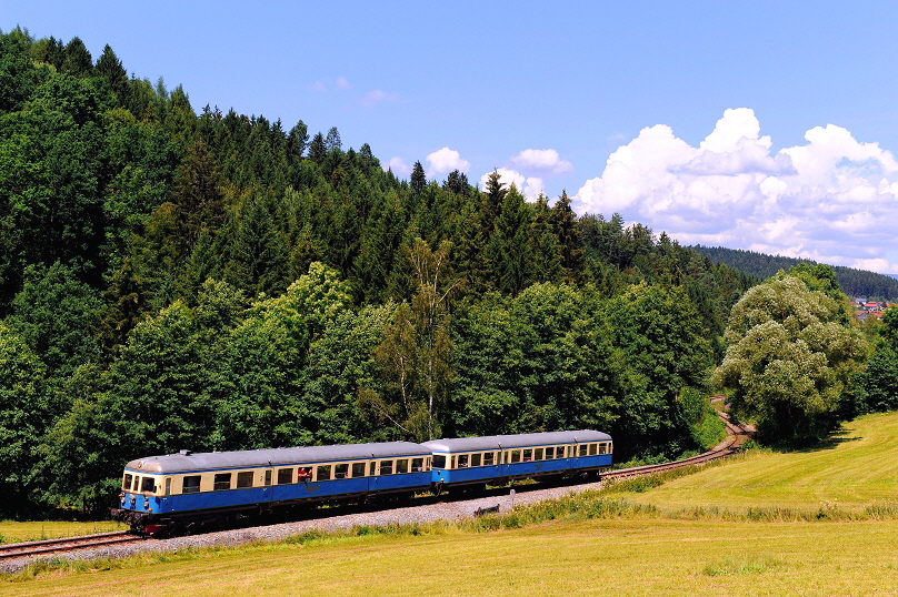 k-012. Regentalbahn Viechtach- Gotteszell bei Osterbrnnl 06.07.2014 hr