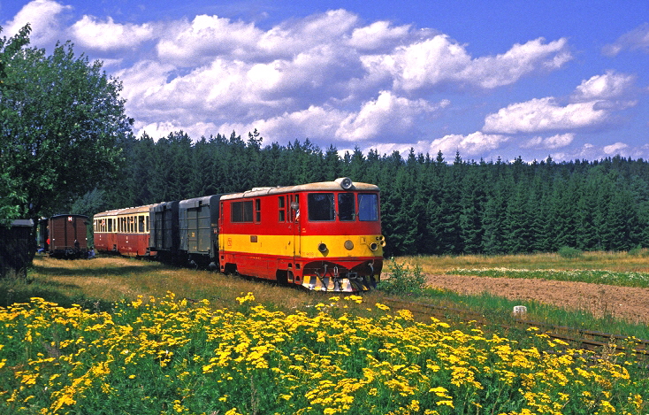 k-042. Ausfahrt Hurky Ri. N.Bystrice 20.08.1994 hr