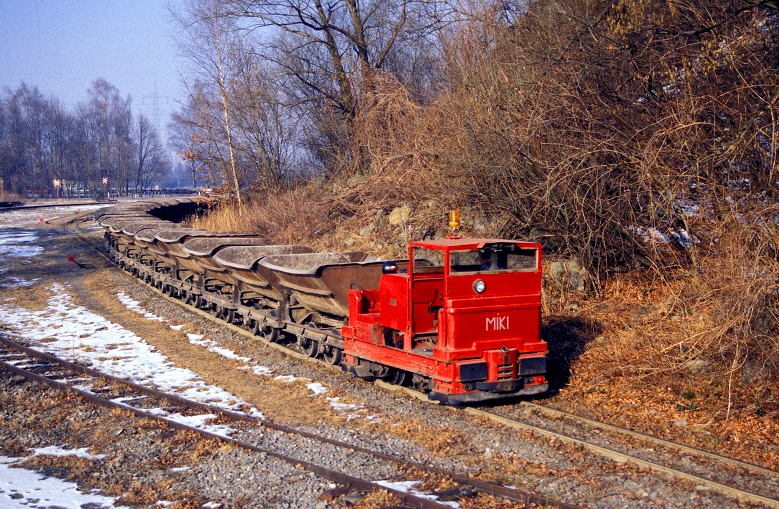 k-119. ID22. Lok Miki im Steinbruch Kadelberg 04.02.1998 rk  